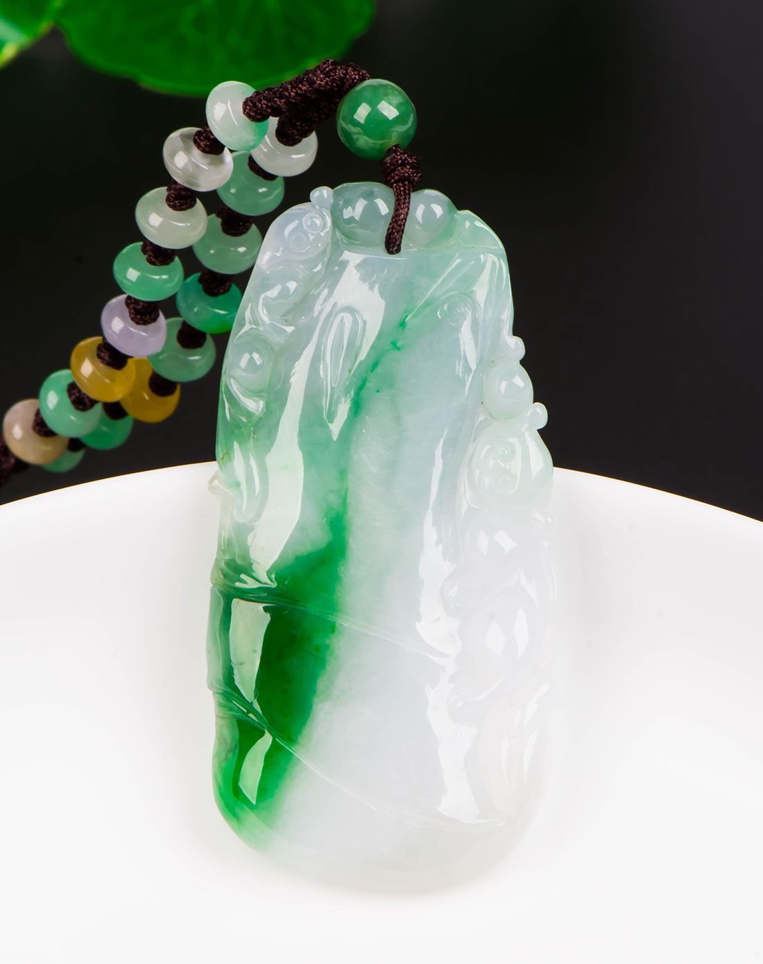 紫氣東來 冰種水潤飄藍(lán)花 一方玉石，載萬千祥瑞